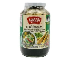 Maesri Bamboo Shoot In Bai Yanang Juice With Chilli & Mushroom (Kaeng Lao Style) 680g